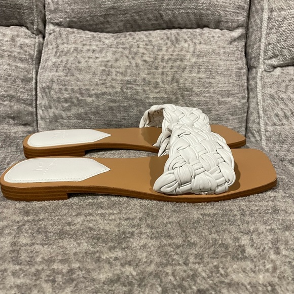 Marc Fisher Shoes - Marc Fisher LTD REANNA Flat Slide…White Braided Sandals for Women, Size …